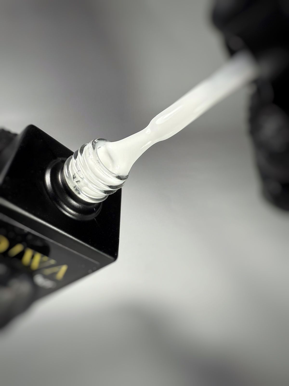 5IN1 RUBBER BASE MILKY 72